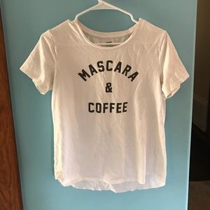 White Old Navy tee